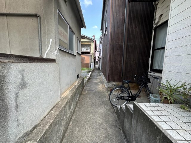 その他共有部分　敷地内に駐輪場完備♪