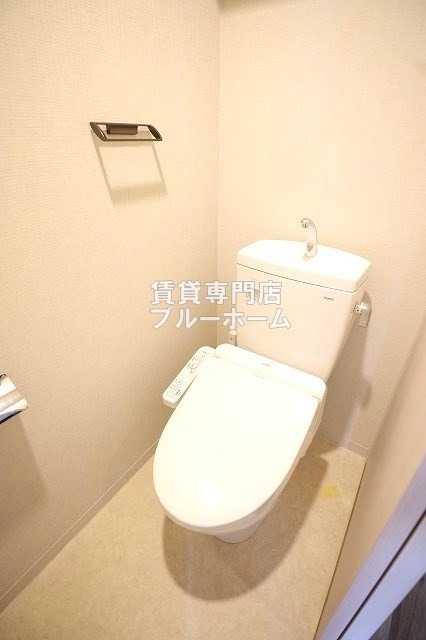 トイレ　ウォシュレット付き！