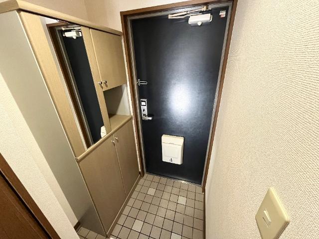 玄関　玄関