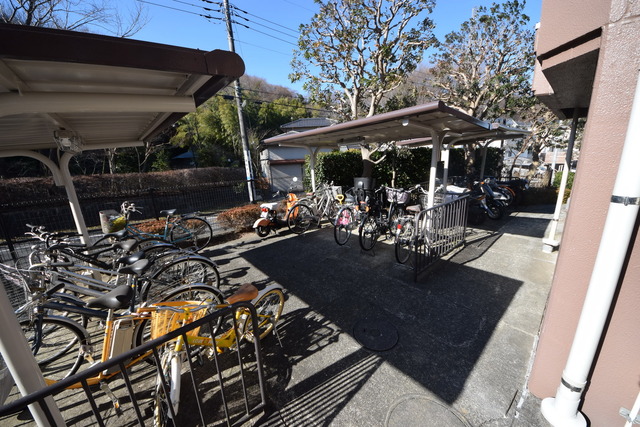 その他共有部分　★屋根付きで雨にもぬれません★