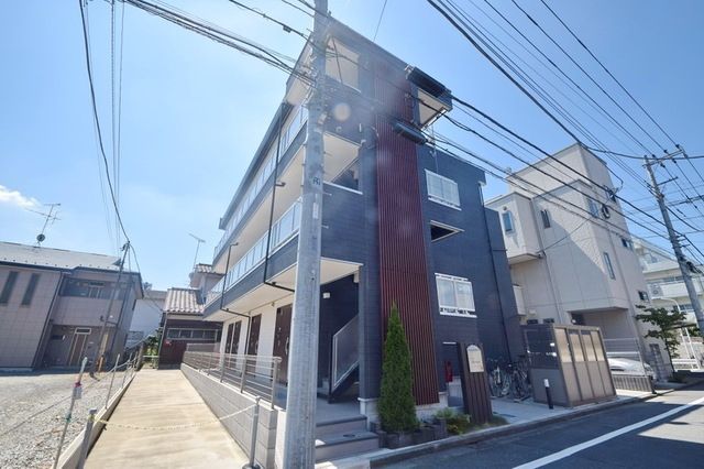 エントランス　★セコム付きの物件★