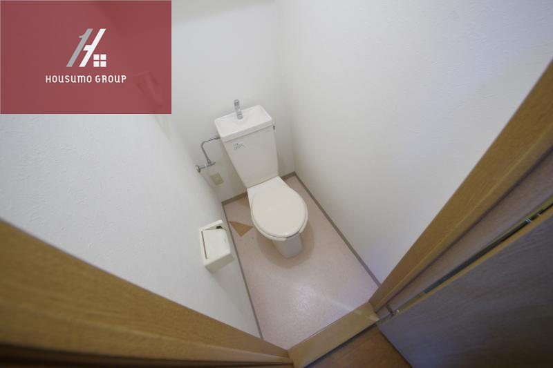 トイレ　清潔感のあるトイレです