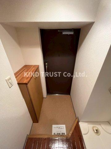 玄関　落ち着いた玄関です