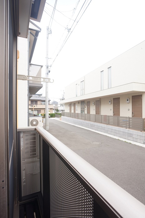 その他設備　お布団干すのに便利な窓手摺り♪