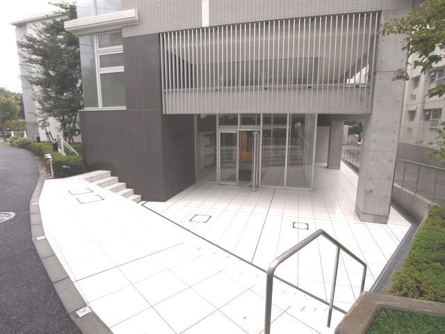エントランス　エントランスロビー