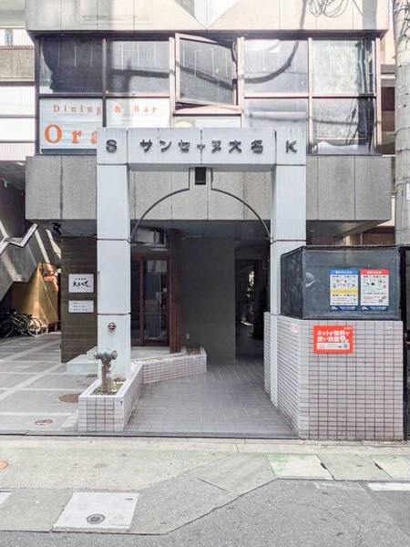 エントランス