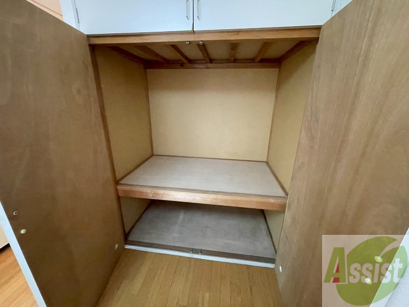 収納　収納もバッチリあるのでお部屋が片付きますよ！