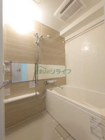 バス・シャワールーム　別部屋の参考写真になります。