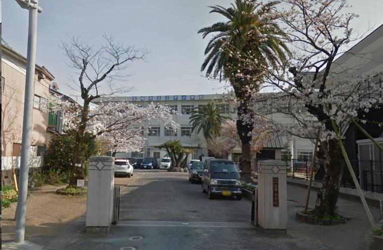 小学校　宮崎市立江平小学校（小学校）まで1318m