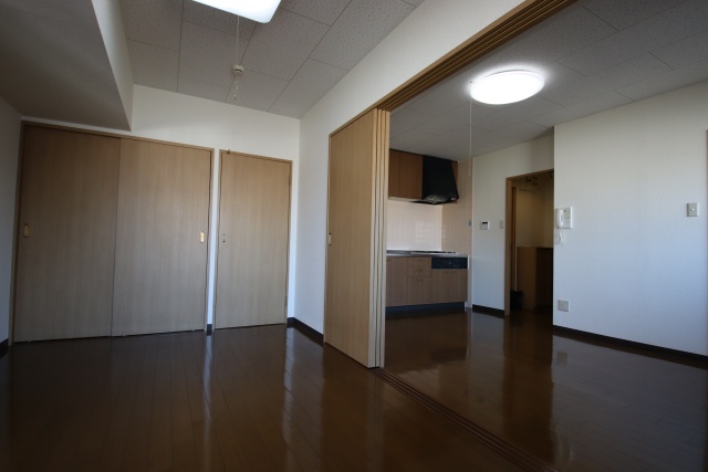 居室・リビング　※他のお部屋の参考写真です