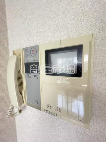 セキュリティ　モニター付きインターホン