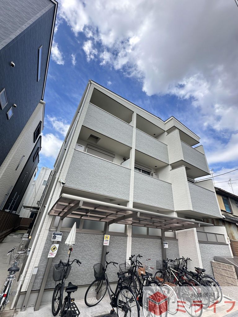 エントランス　外観