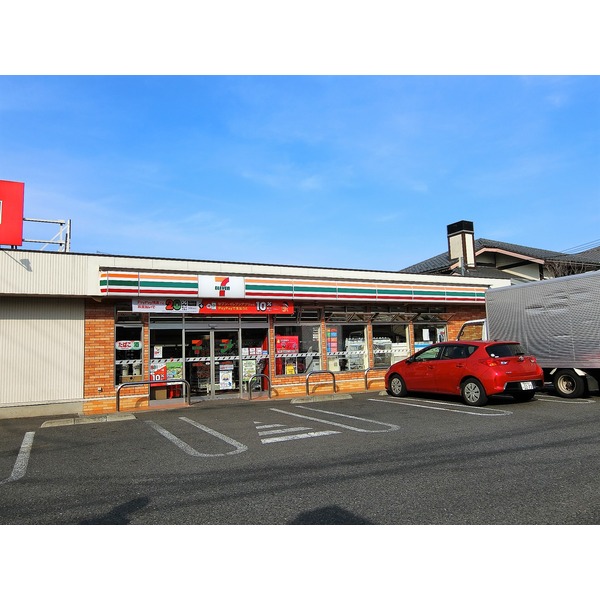 コンビニ　セブンイレブン　調布下石原２丁目店（コンビニ）まで303m