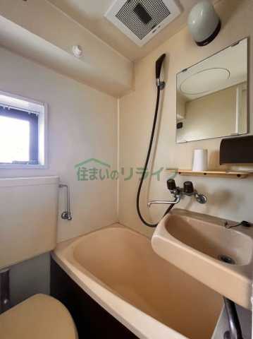 バス・シャワールーム　別部屋参考写真