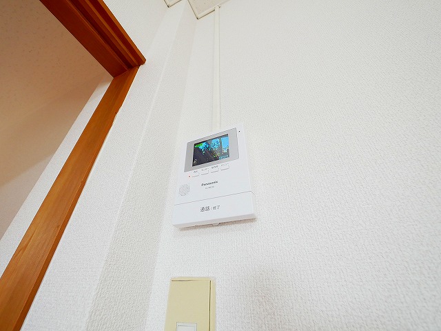 セキュリティ　嬉しいTVモニターホン完備です