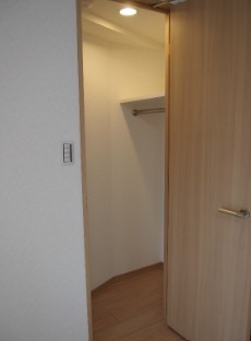 収納　2014年竣工　ルーブル品川南大井弐番館：収納