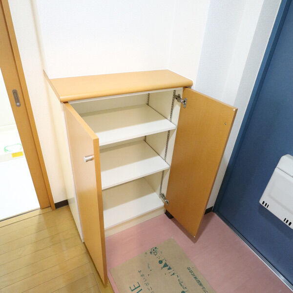 玄関　参考写真