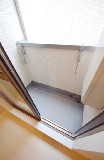 バルコニー　別部屋参照画像