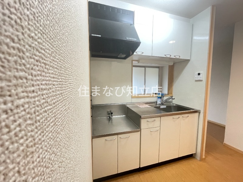 キッチン　別室同型写真