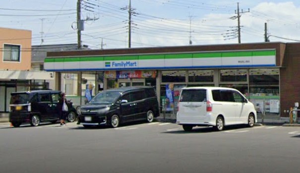 コンビニ　ファミリーマート 東金南上宿店（コンビニ）まで384m
