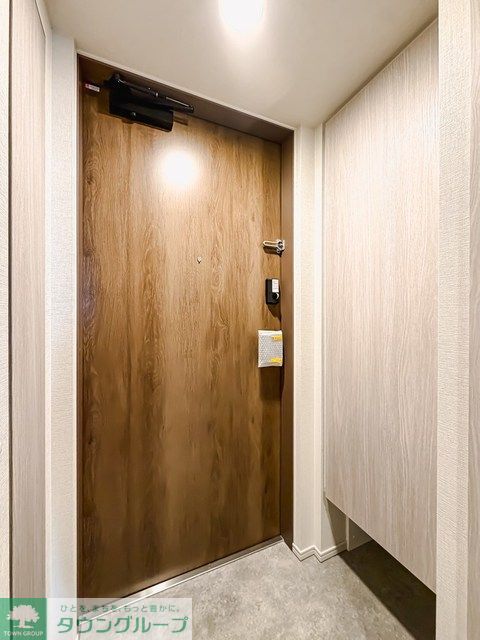 玄関　※写真は同タイプ住戸です。
