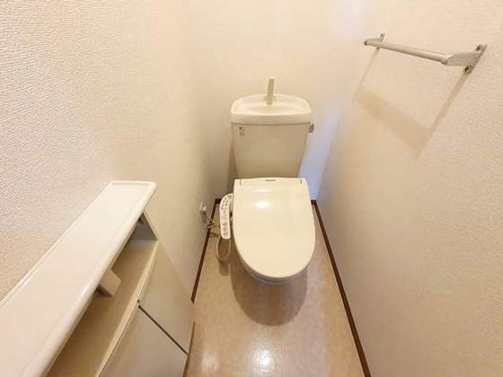 トイレ　※別部屋の写真です