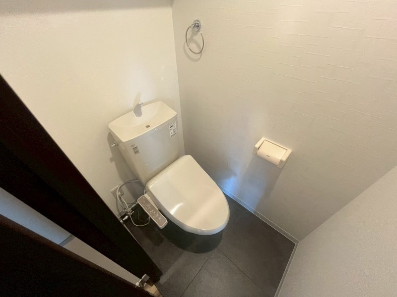 トイレ　清潔感があり安心して使用できるトイレになっておりました。