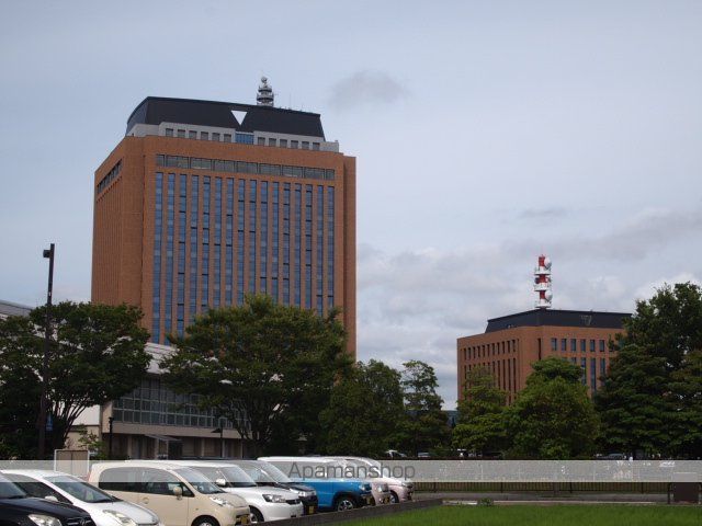 役所　石川県庁（役所）まで2309m