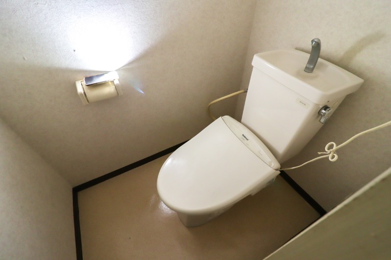 トイレ　図面と現状に相違がある場合には現状を優先