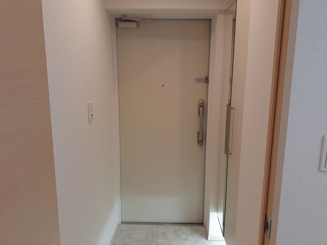 玄関　玄関