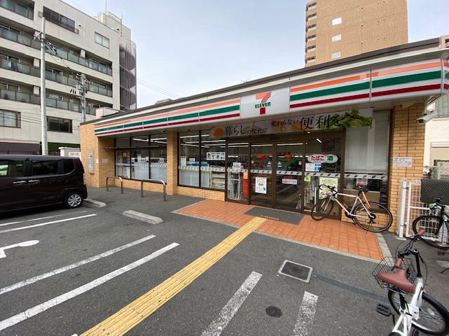 コンビニ　セブンイレブン 大阪本庄西1丁目店（コンビニ）まで186m