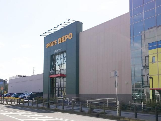 ショッピングセンター　スポーツデポりんくう店（ショッピングセンター）まで1037m