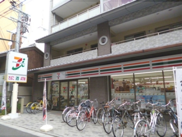 コンビニ　セブンイレブン京都室町三条（コンビニ）まで200m