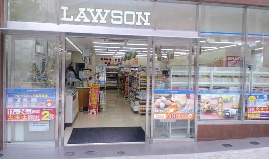 コンビニ　ローソン芝浦八千代橋店（コンビニ）まで129m