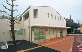 図書館　杉並区立方南図書館（図書館）まで543m