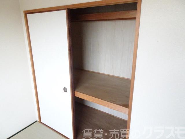 収納　和室押し入れ