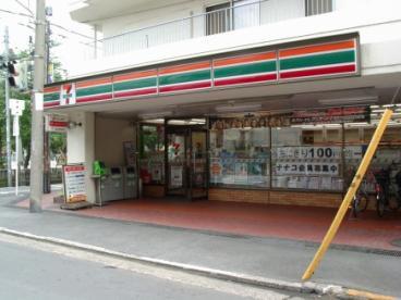 コンビニ　セブンイレブン 東大阪足代新町店（コンビニ）まで160m