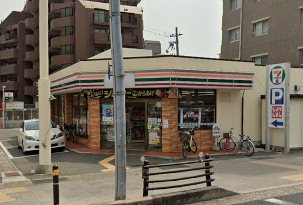 コンビニ　セブンイレブン 神戸本山駅南店（コンビニ）まで350m