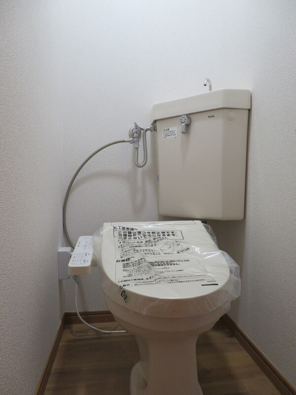 トイレ　清潔感のあるトイレです