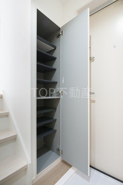 玄関　物件画像