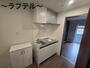 キッチン　同メーカー施工　別部屋イメージ写真