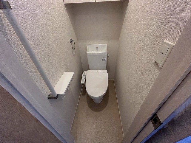 トイレ　ゆったりとした空間のトイレです