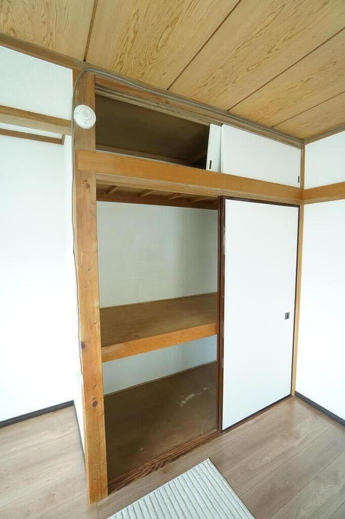 収納　※同物件別号室の参考写真です。
