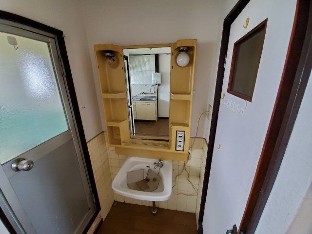 洗面設備　独立洗面化粧台付きでおすすめです！