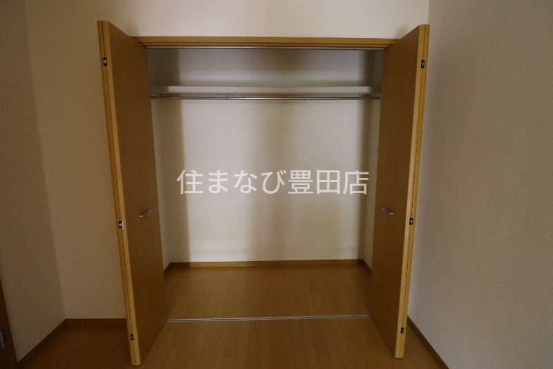 収納　同型タイプ