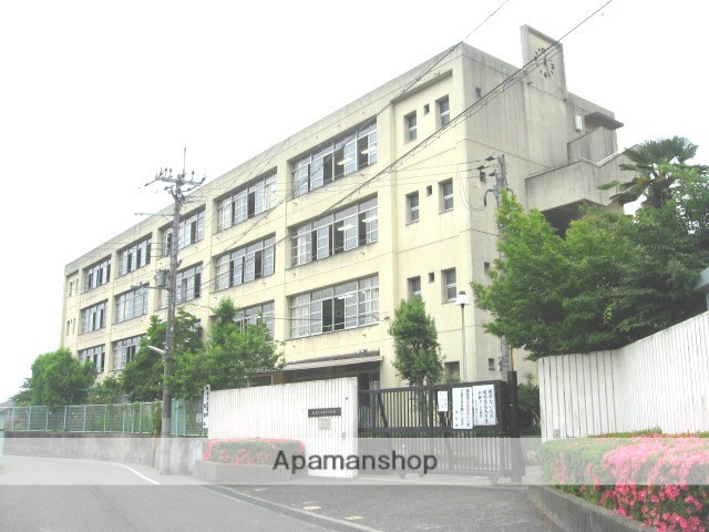 小学校　島本町立第四小学校（小学校）まで1245m