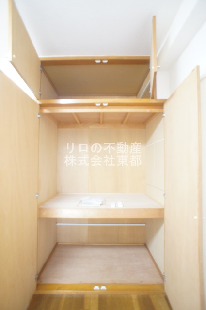 収納　間口・奥行もある収納なのでカラーボックス等でアレンジ可能☆