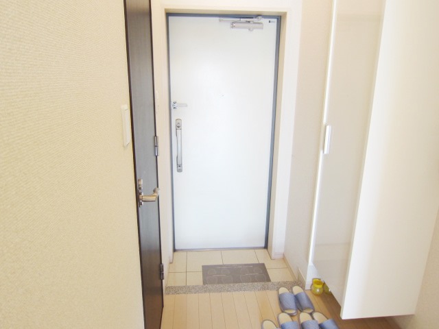 玄関　別室参考写真です