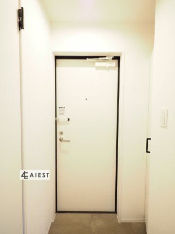玄関　※同一仕様写真
