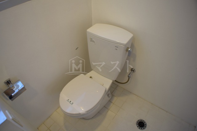 トイレ　別部屋参考写真